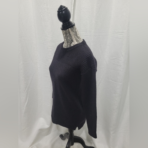 Aritzia Wilfred Free Minimalist 100% Italian Wool Tunic Length Sweater Size S - Picture 7 of 9